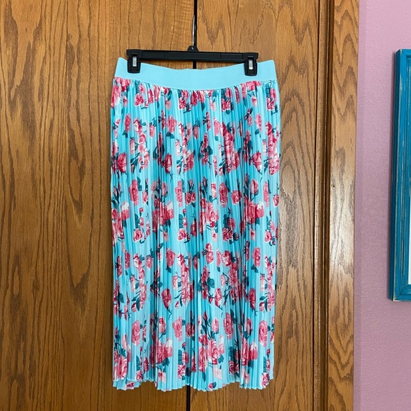 LuLaRoe Jill Skirt